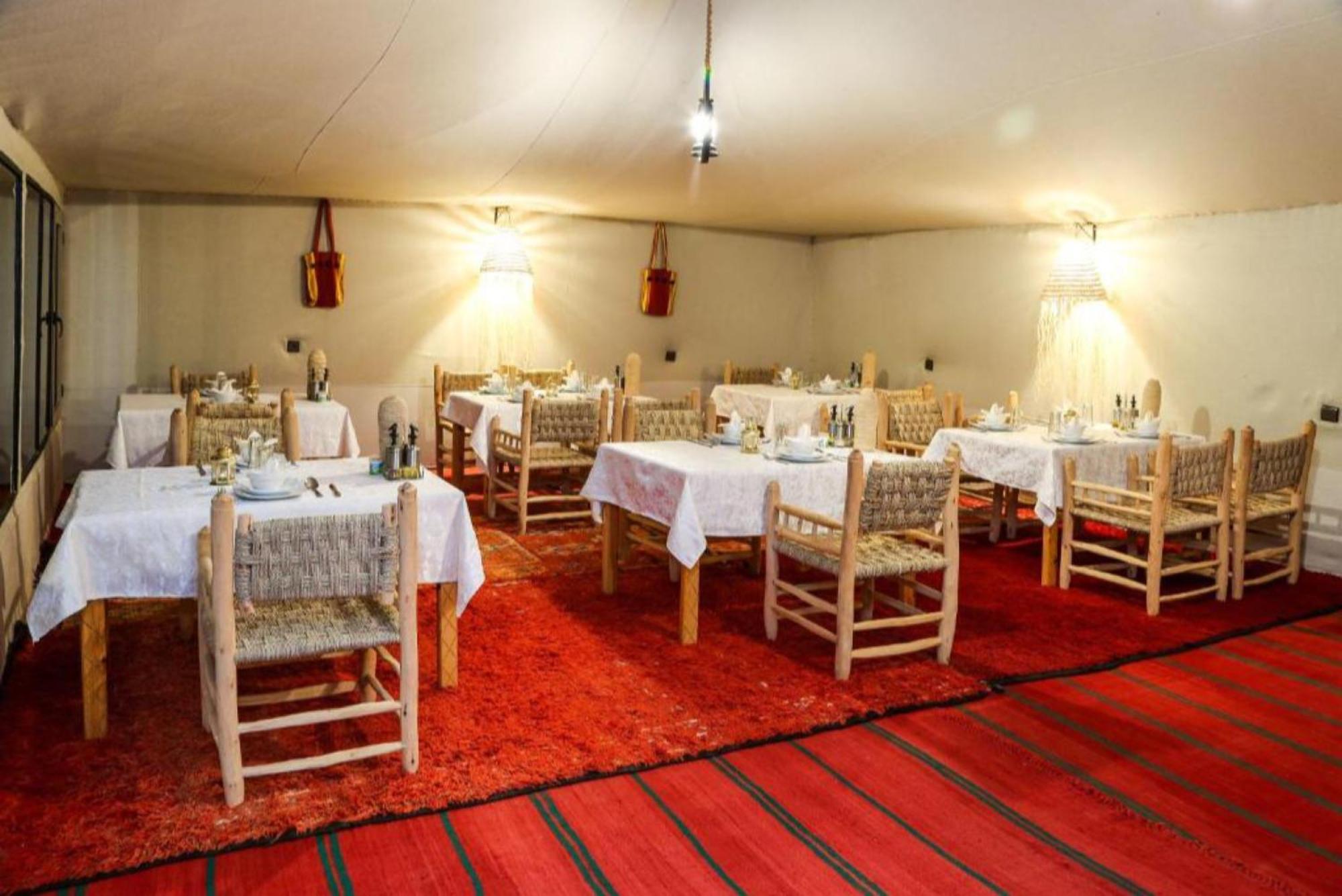 Layali Luxury Desert Camp 梅尔祖卡 外观 照片